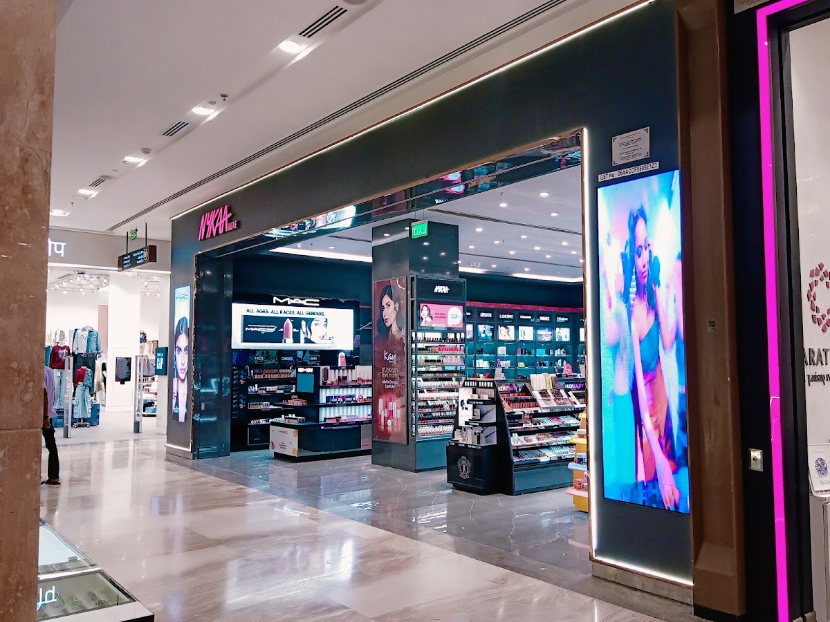 Nykaa Luxe