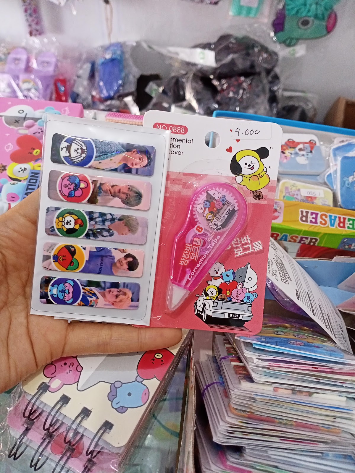 Yossi Kosmetik dan Accessories
