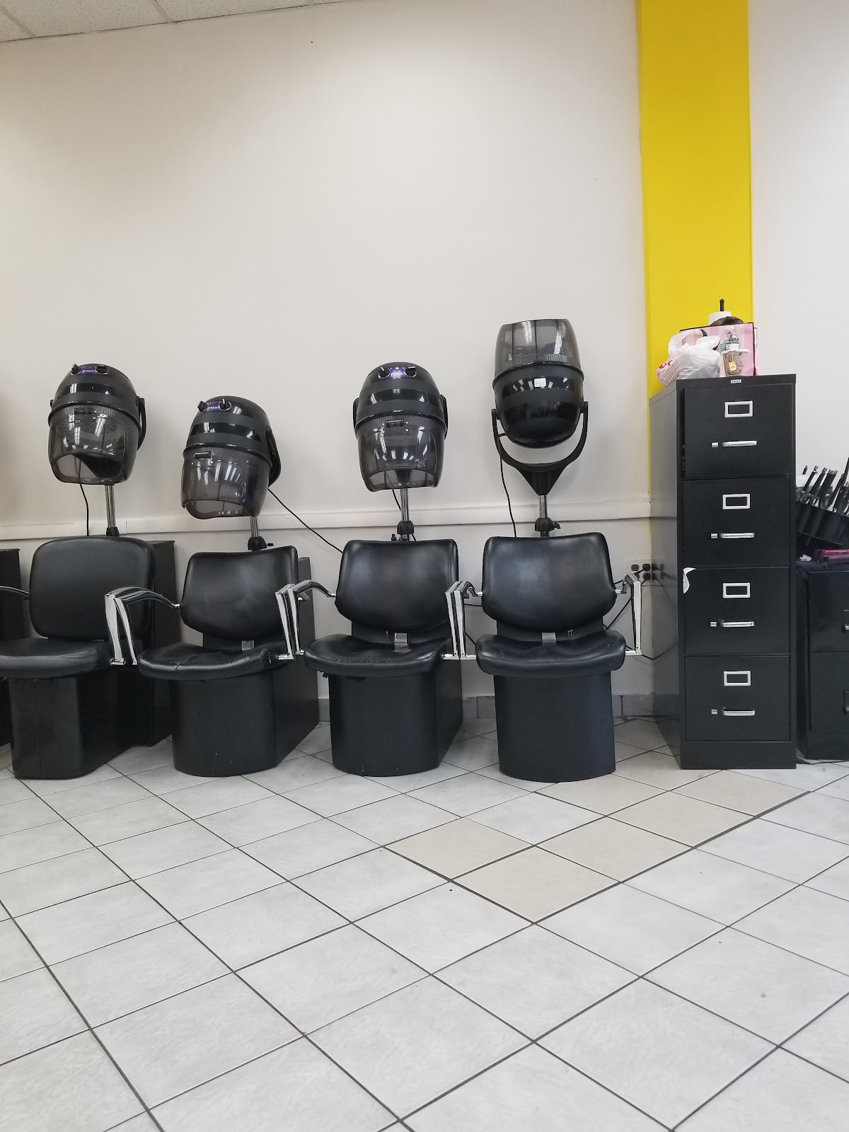 Dominican Beauty Salon