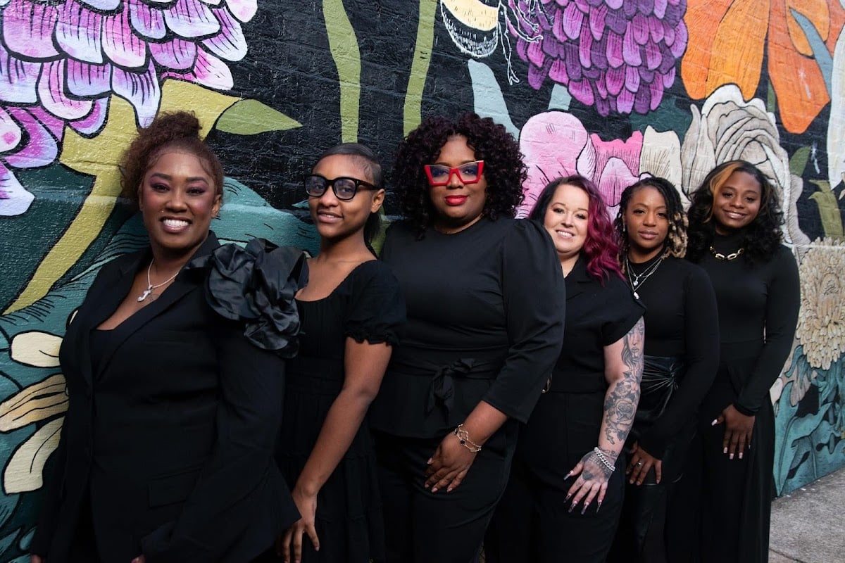 Cuties' House Of Beauty