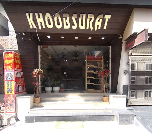 Khoobsurat Salon