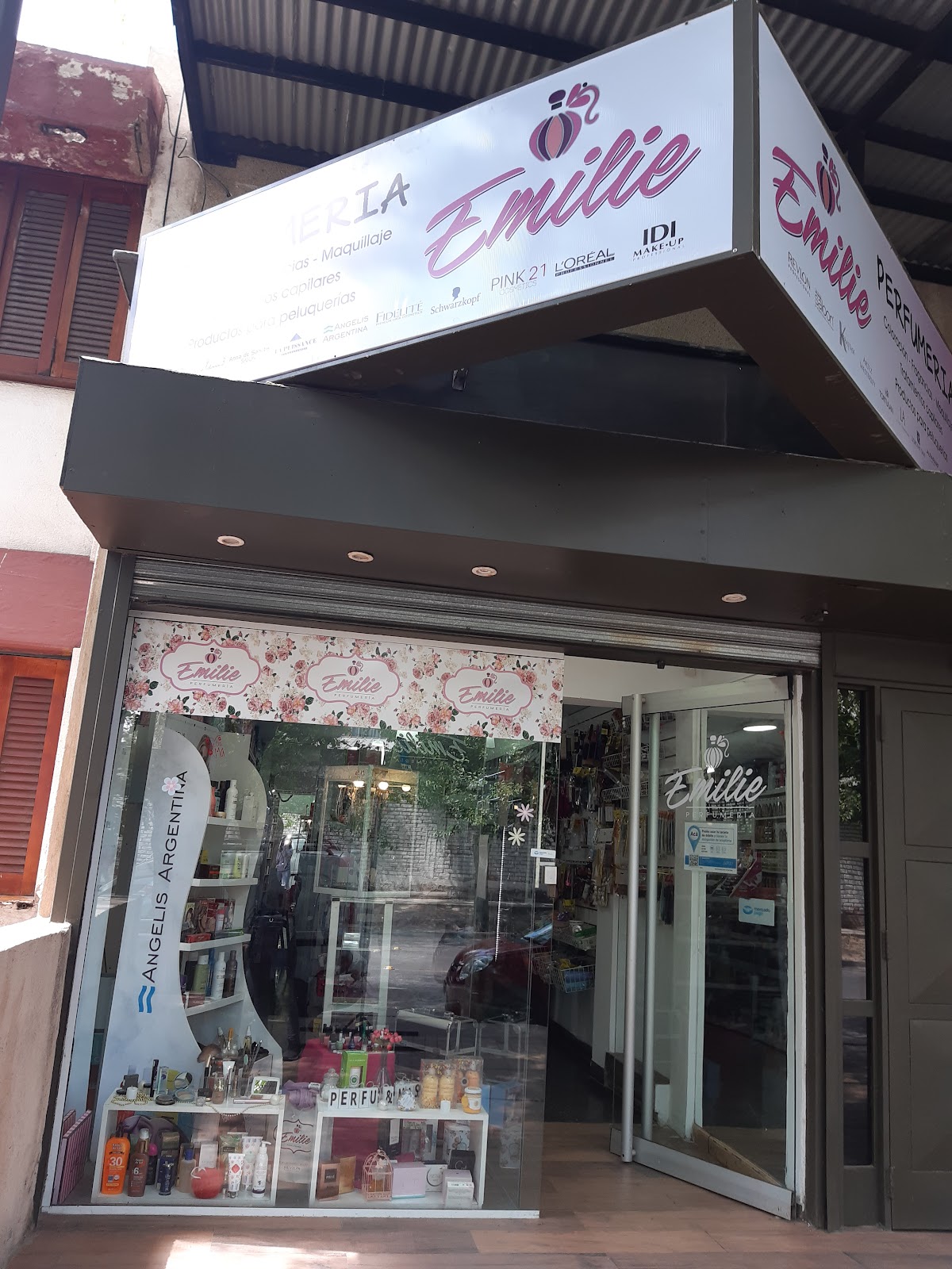 Emilie perfumeria