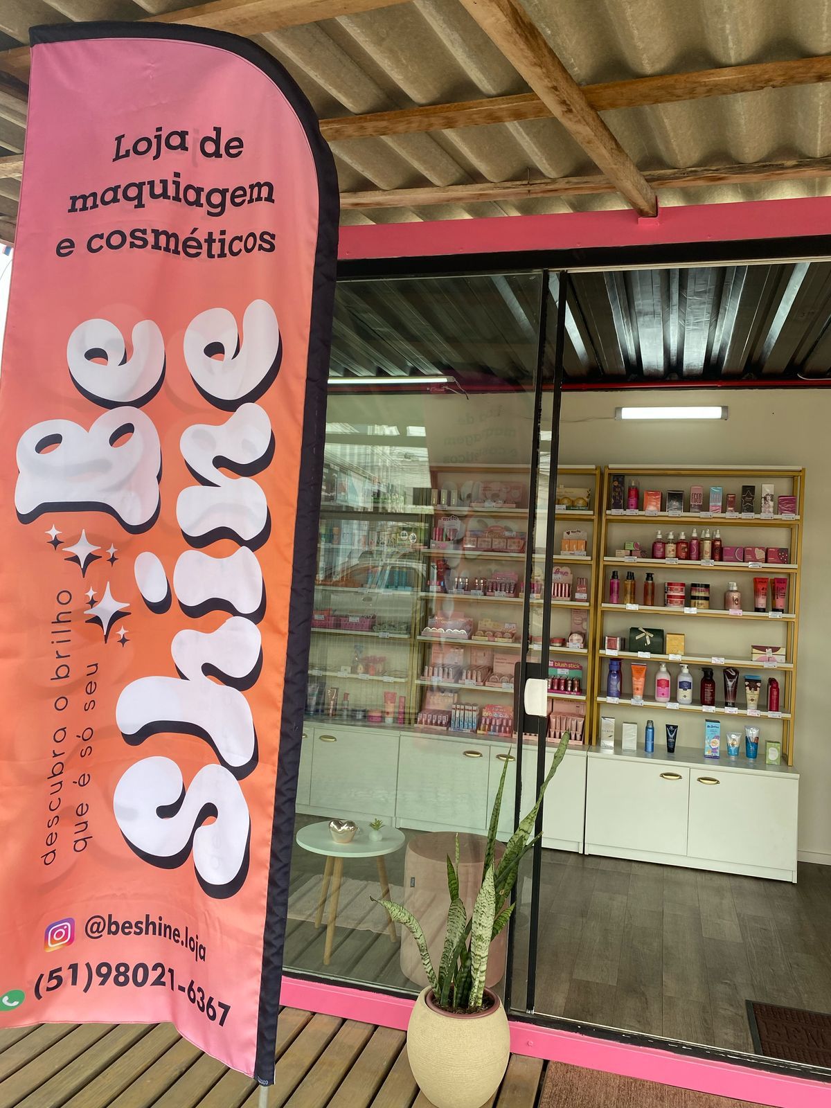Be Shine - Loja de maquiagem e cosméticos