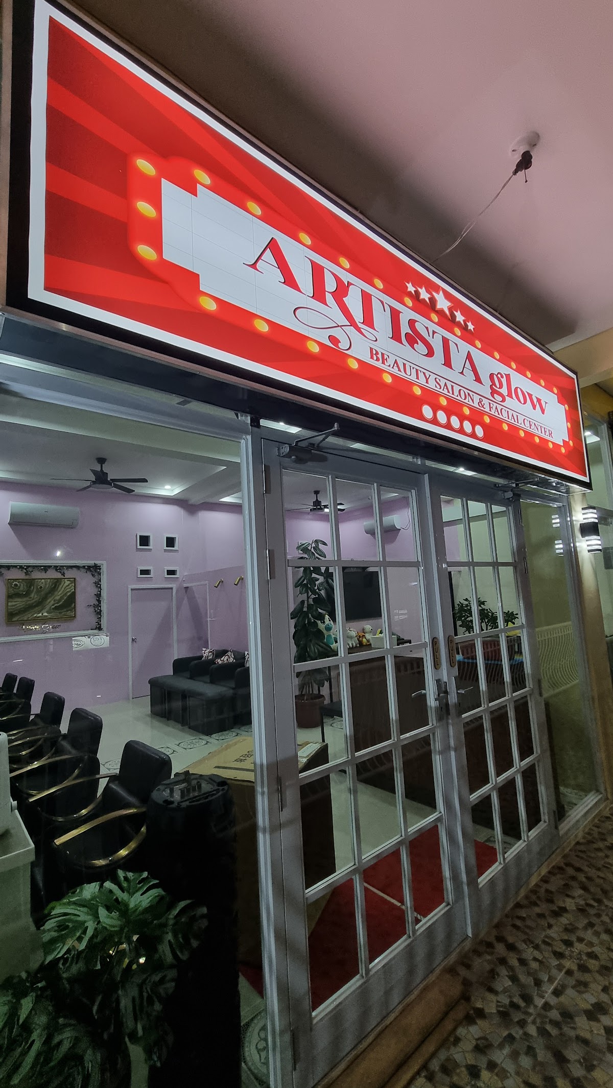 Artista Glow Salon - San Francisco Branch
