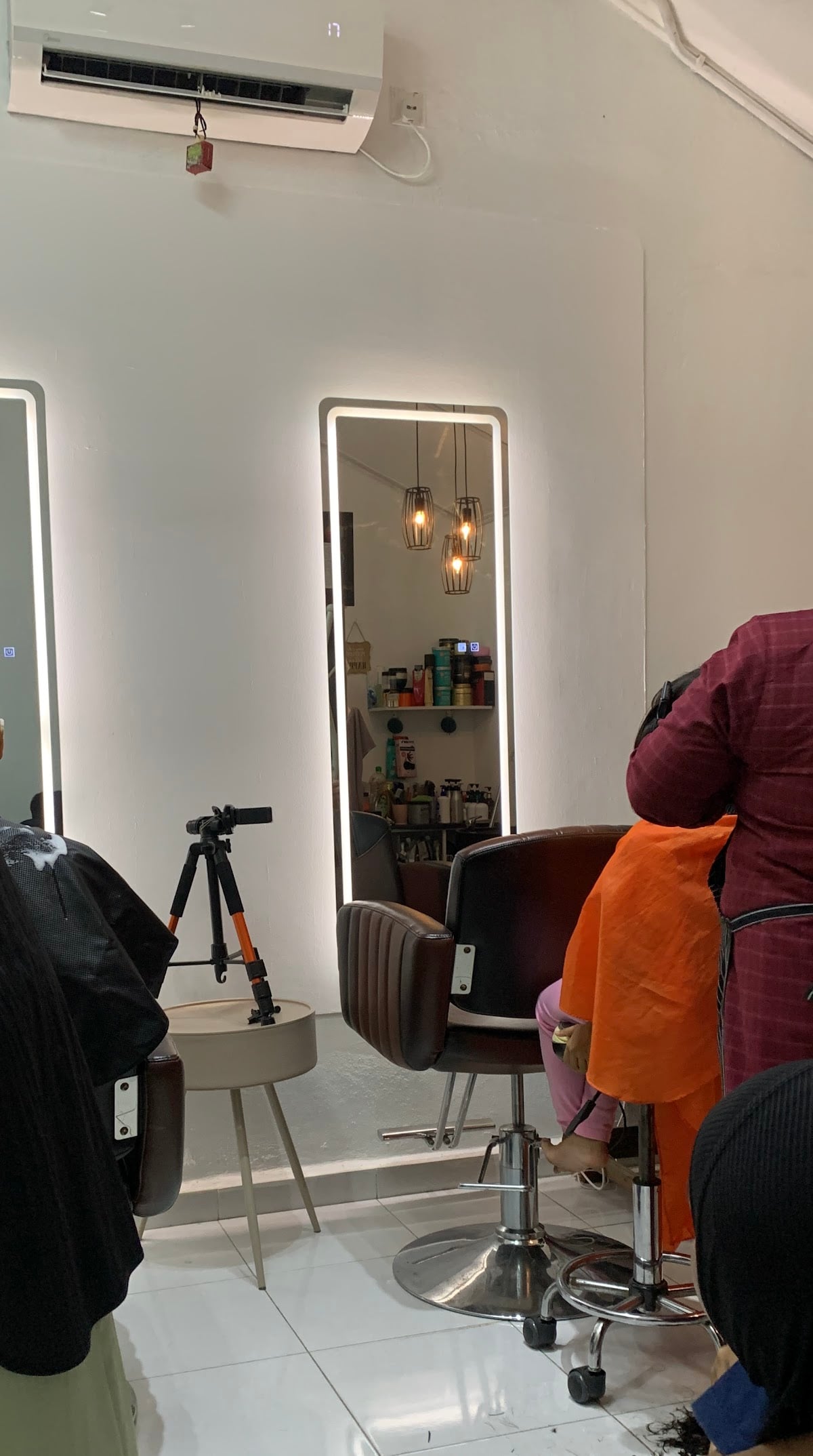 FB BEAUTY HAIR SALON
