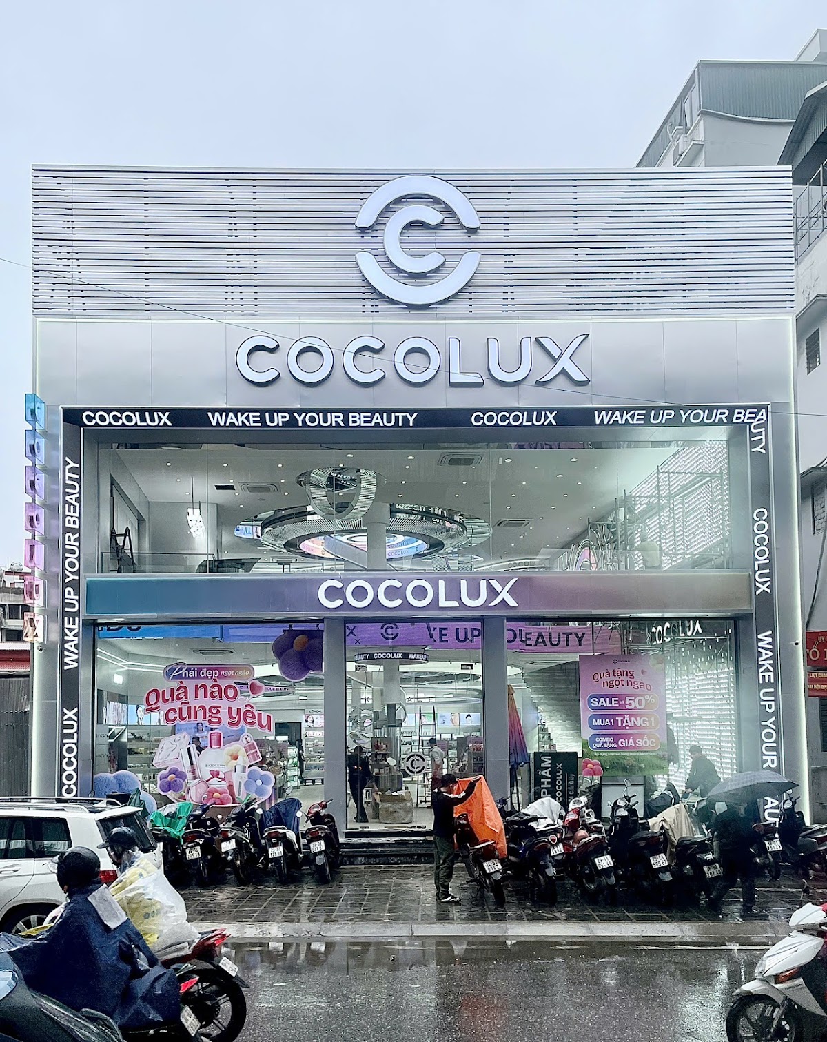 Flagship Cocolux Beauty and Cosmetic