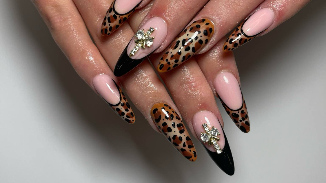 Julia Beauty Studio