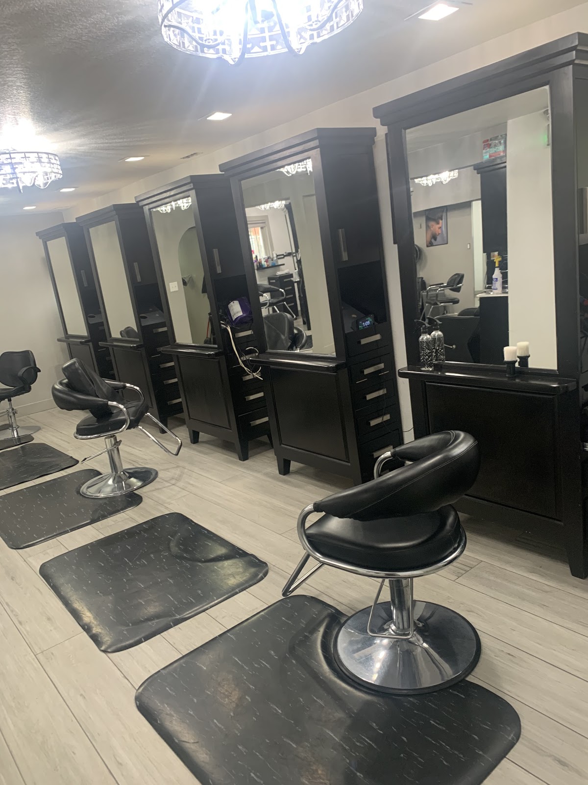 International Beauty Salon