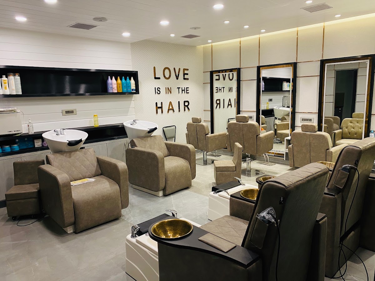 Skylark Prime Beauty Salon & Boutique