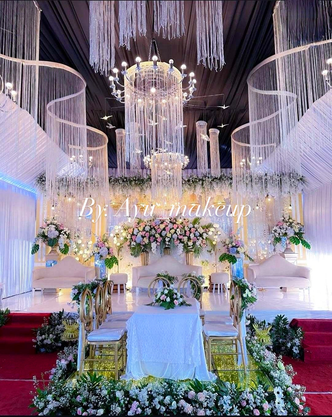 AYU RIAS PENGANTIN DAN SEWA KEBAYA