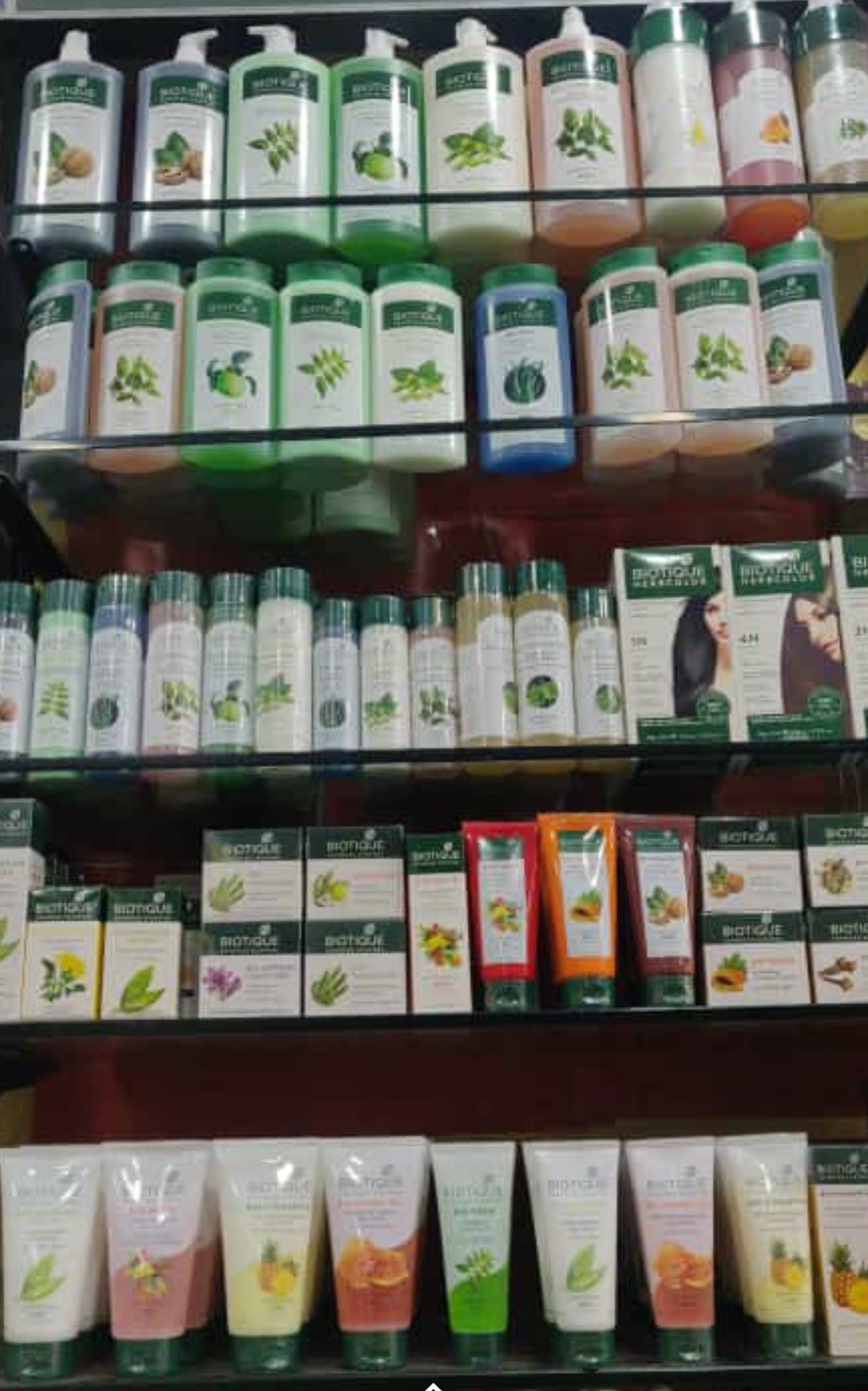 SR Beauty Store
