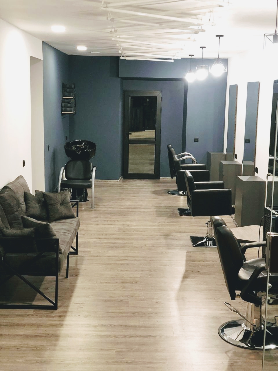 MH beauty studio