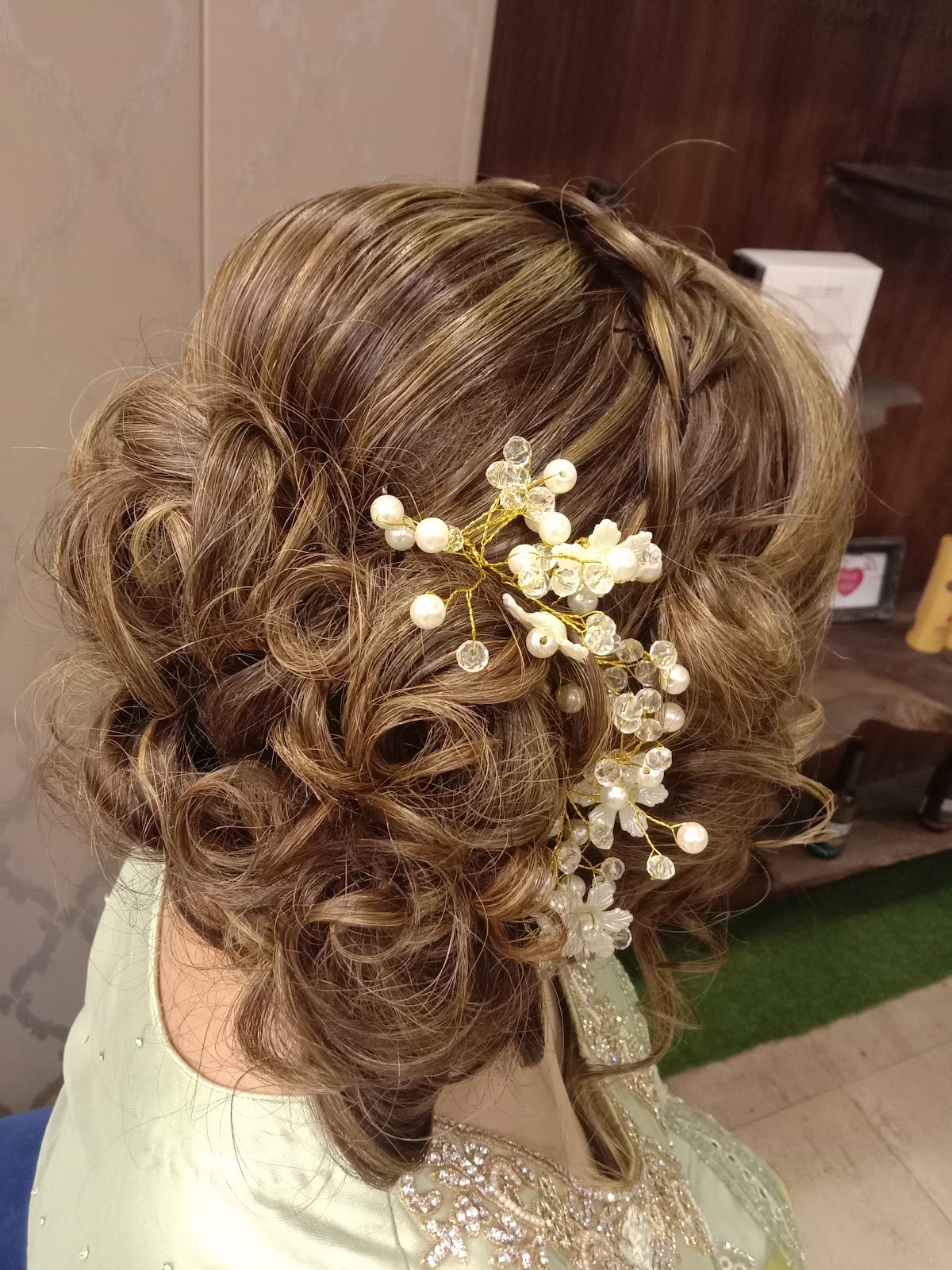 RD Hair & Makeup Lounge