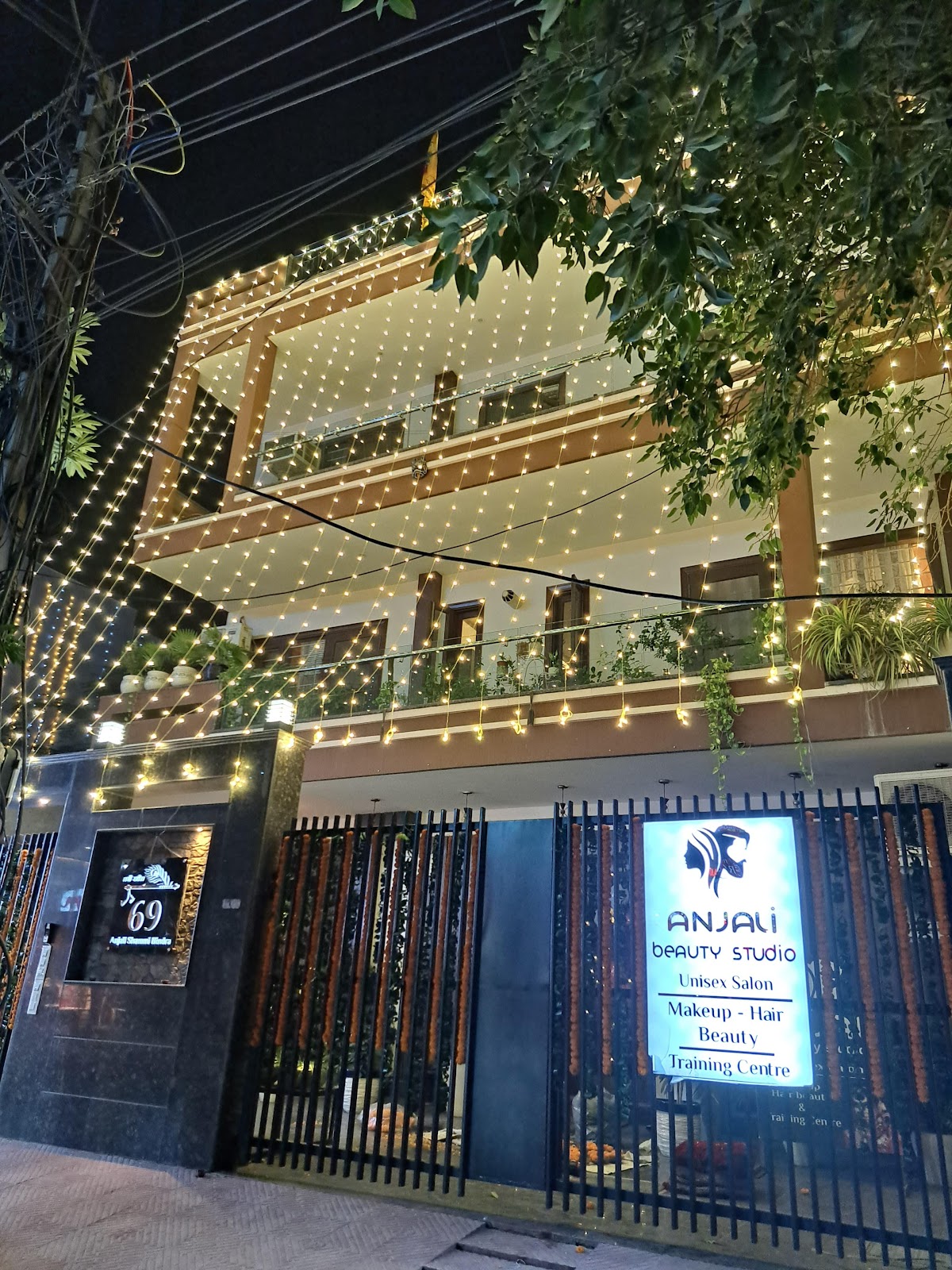 Anjali Beauty Studio