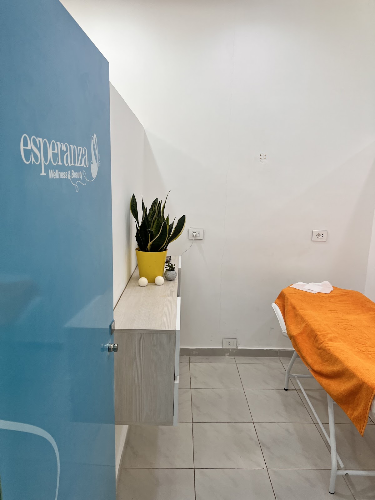 Esperanza Wellness & Beauty