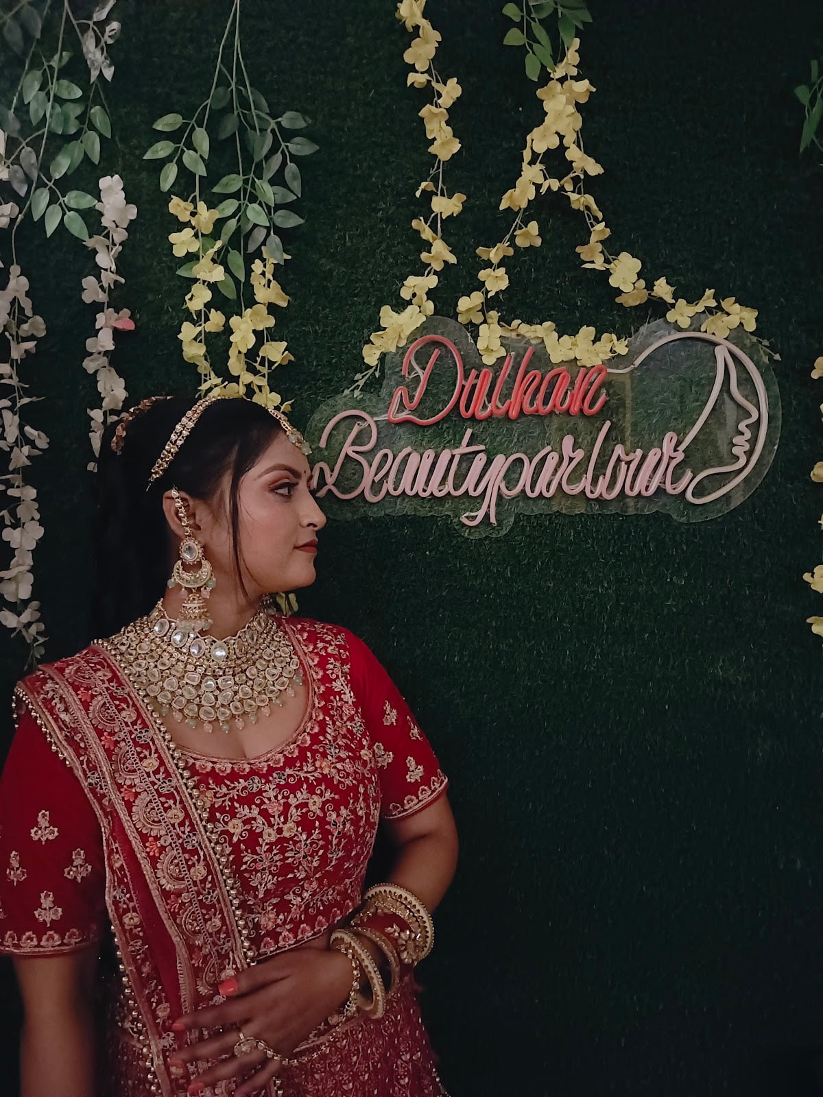 Dulhan Beauty Parlour