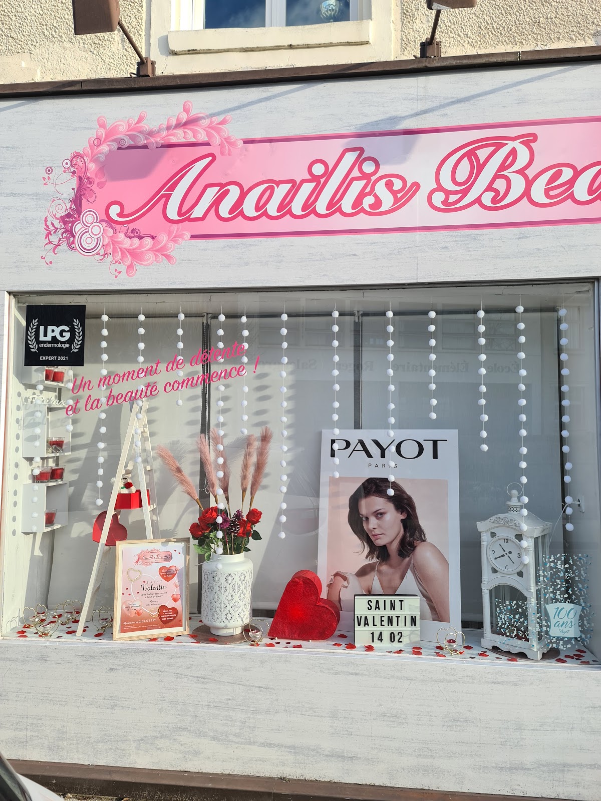 Anailis Beaute