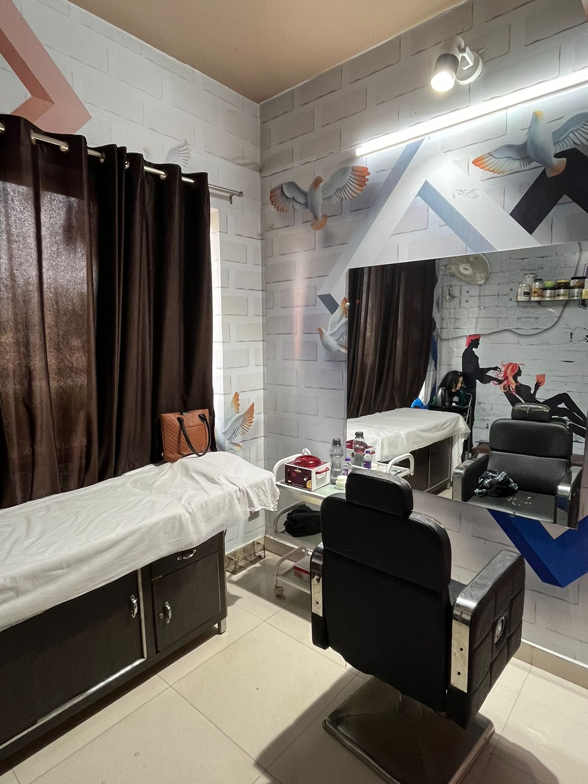 Beyond Scissors - Unisex Salon and Hair Studio