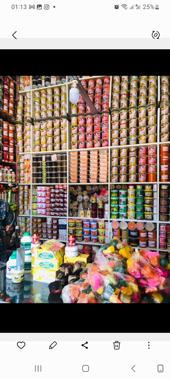 Chez Maimouna Traore Belle Dame Boutique