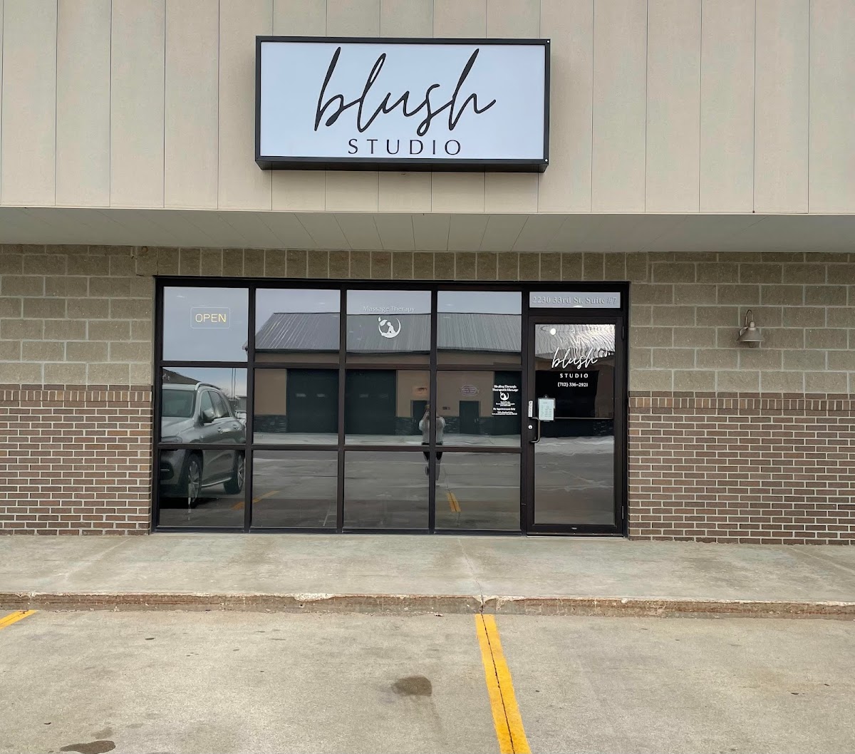 Blush Studio