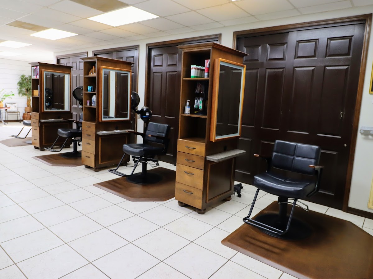 Park Place Salon, Bronzing & Relaxation Center