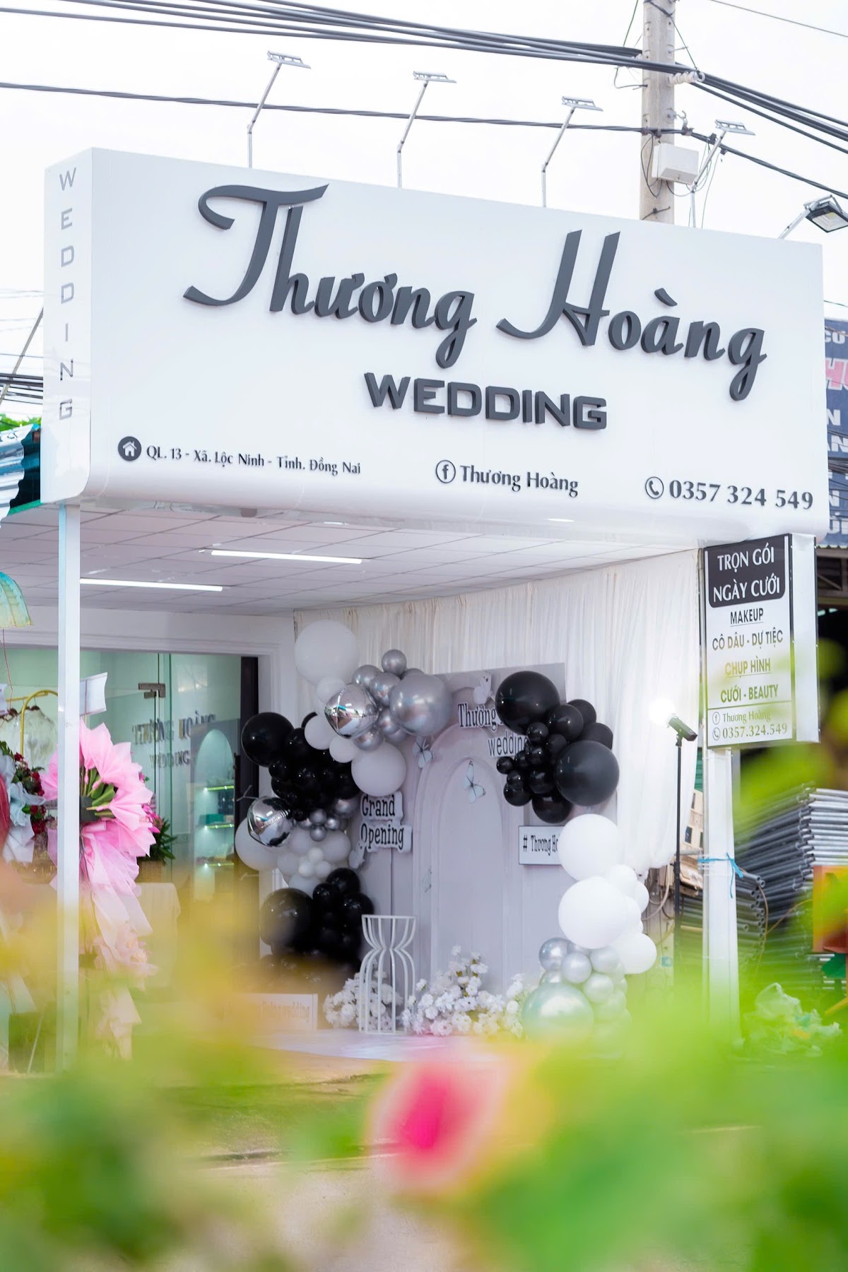 Thuong Hoang Wedding
