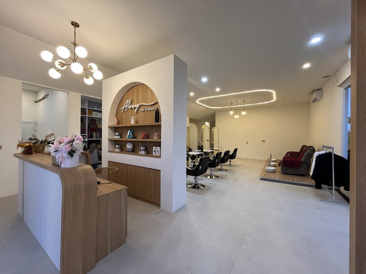 Alrey Hair & Beauty Salon Bali