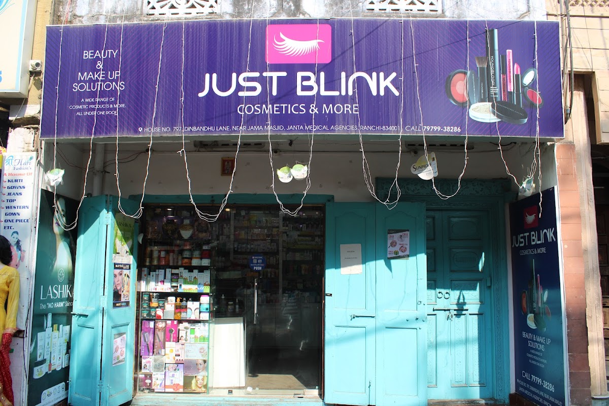 JUST BLINK COSMETIC