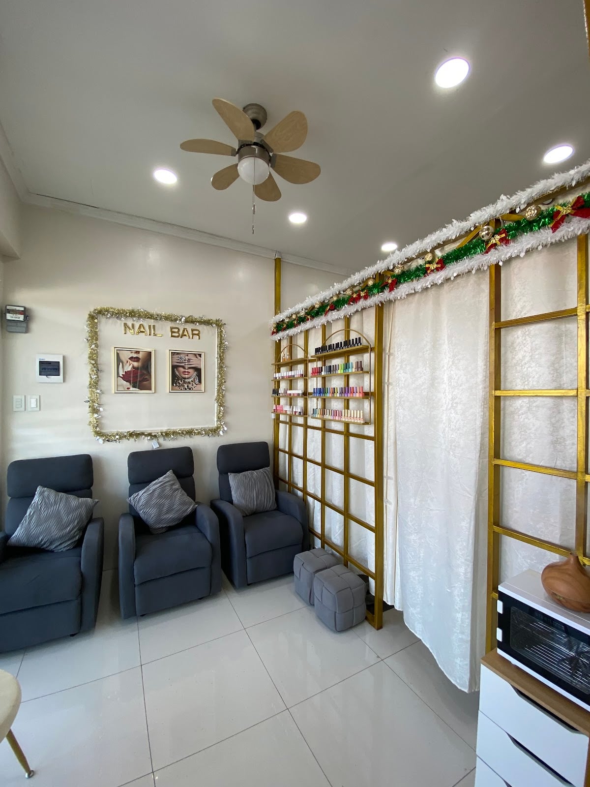 AR Salon De Belleze & Spa