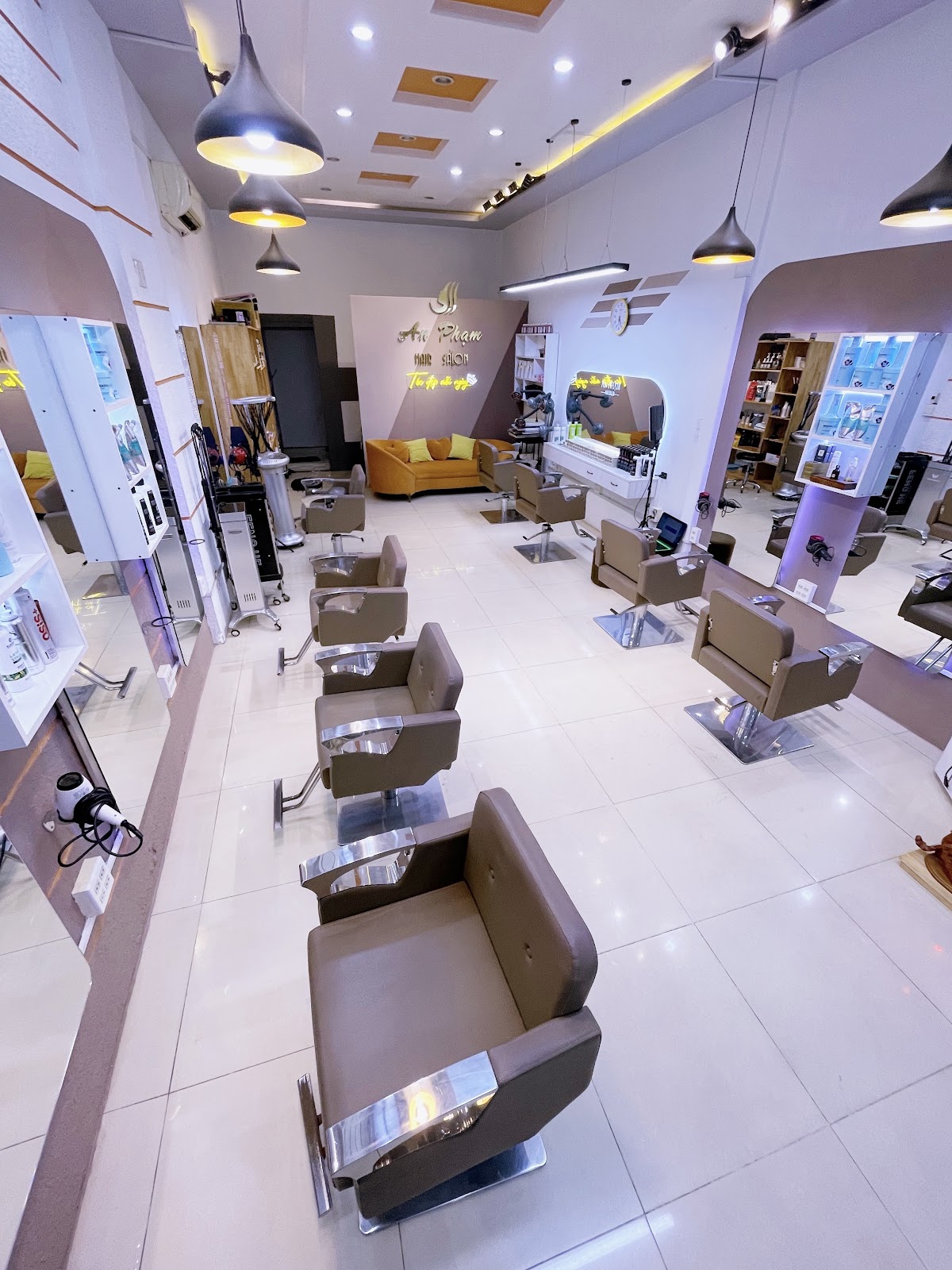Salon An Phạm