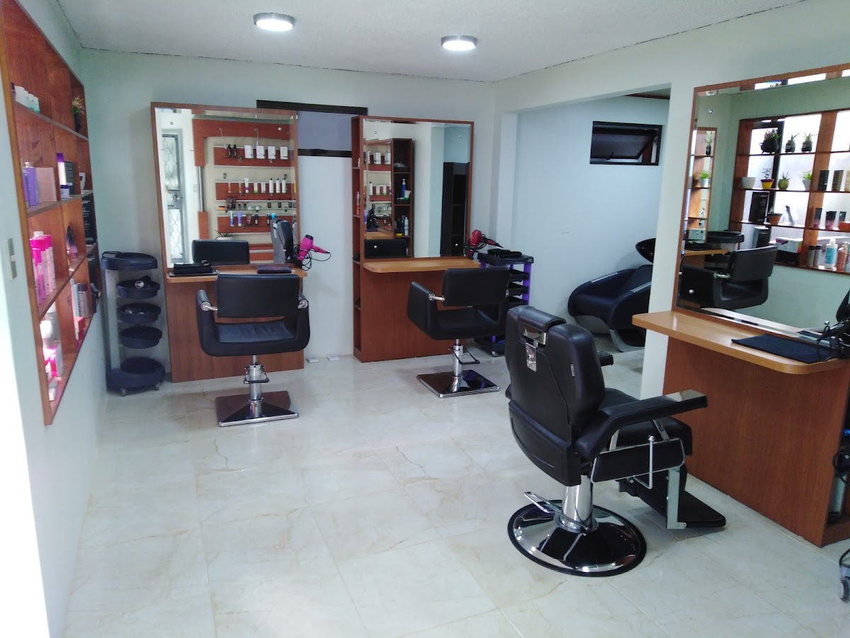 KyB Studio Salon