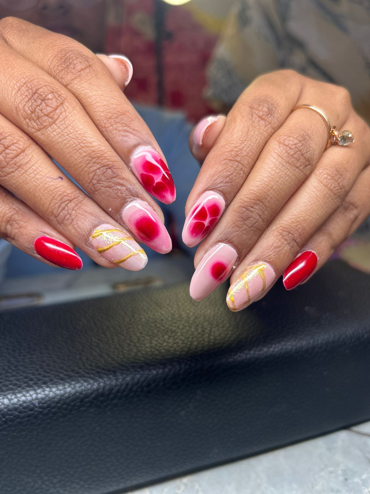 Manjusha Makeover And Nails Salon