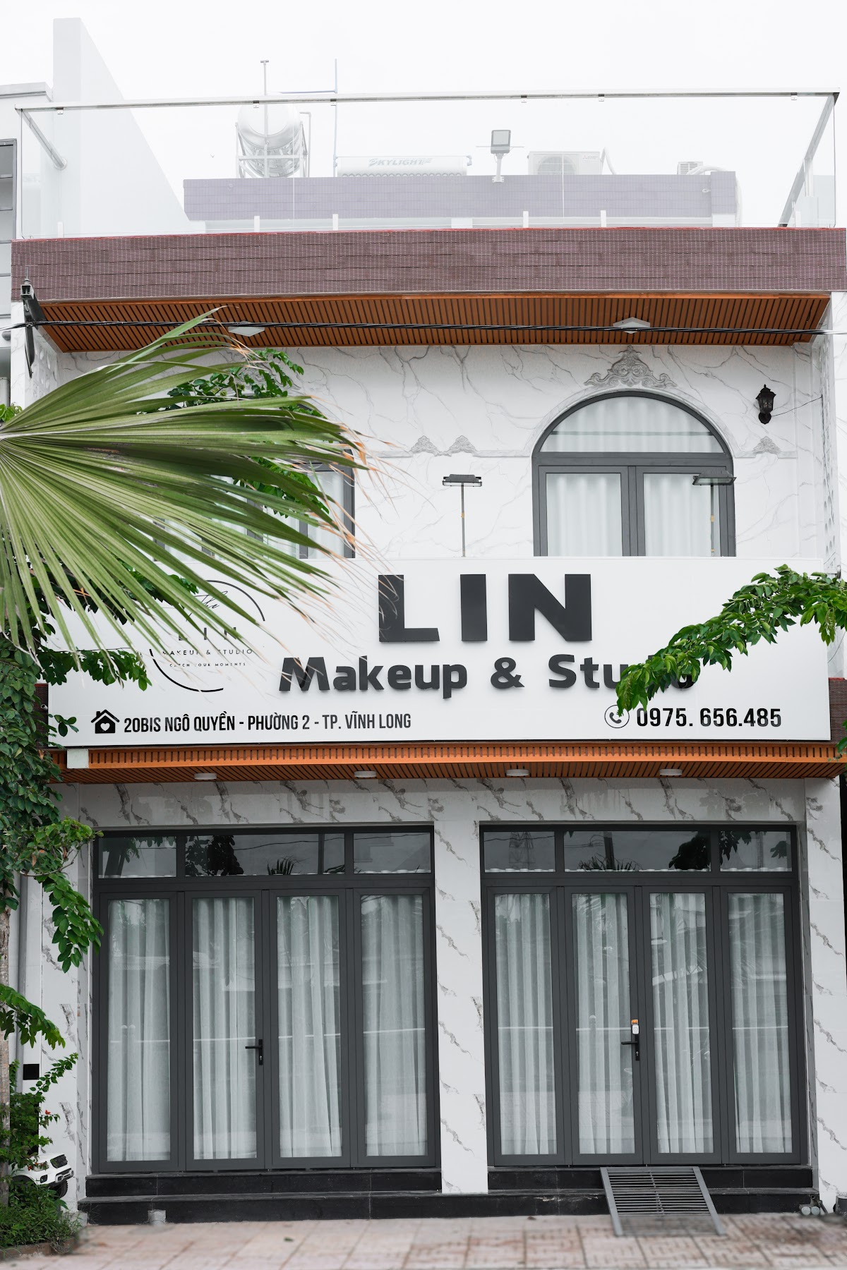 Lin Makeup & Studio