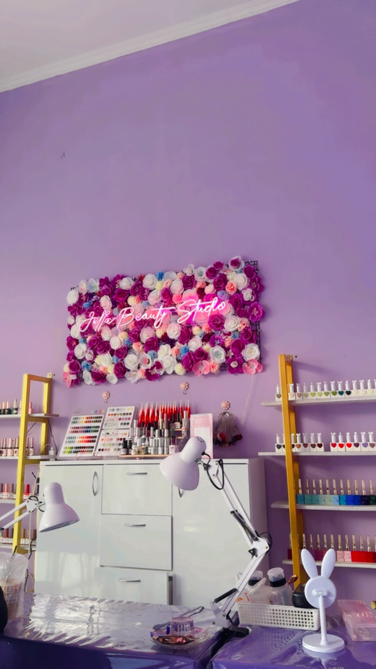 Jella Beauty Studio