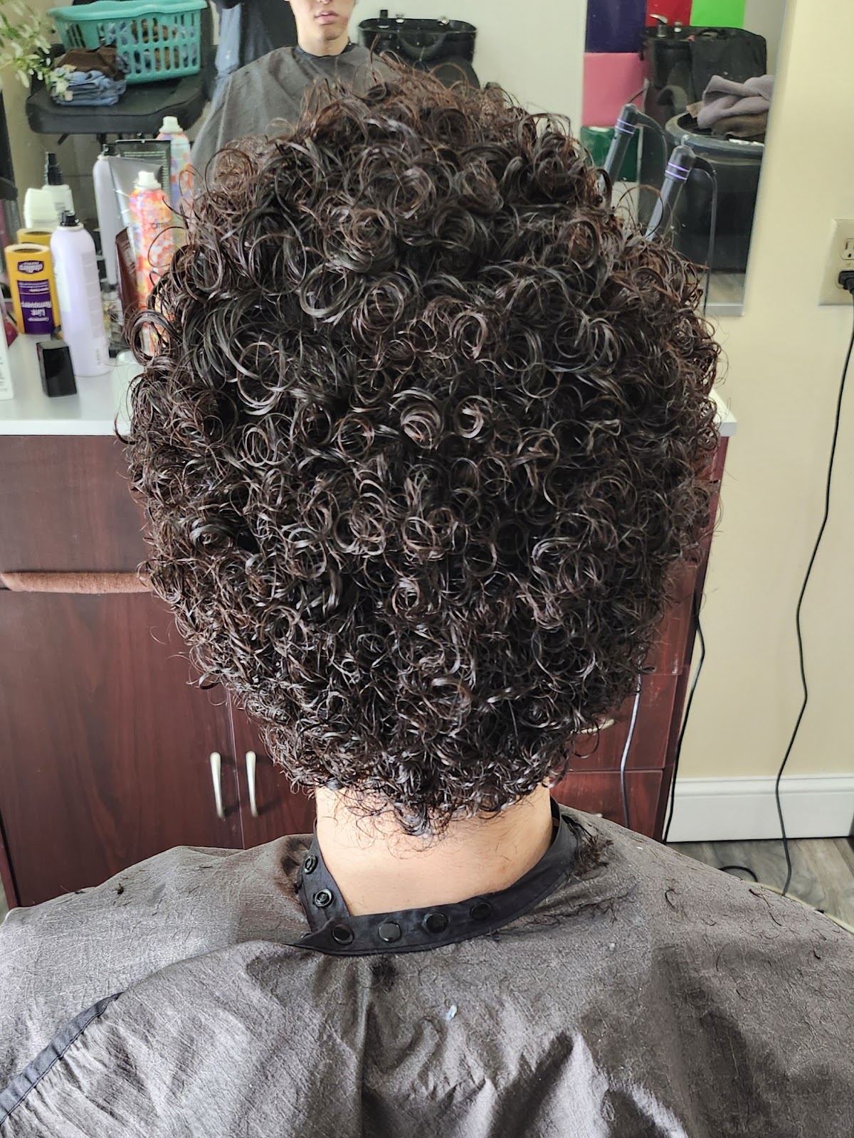 Ayer Beauty Salon