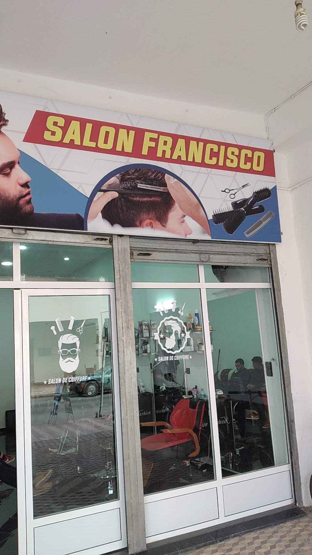 Salon Francissco