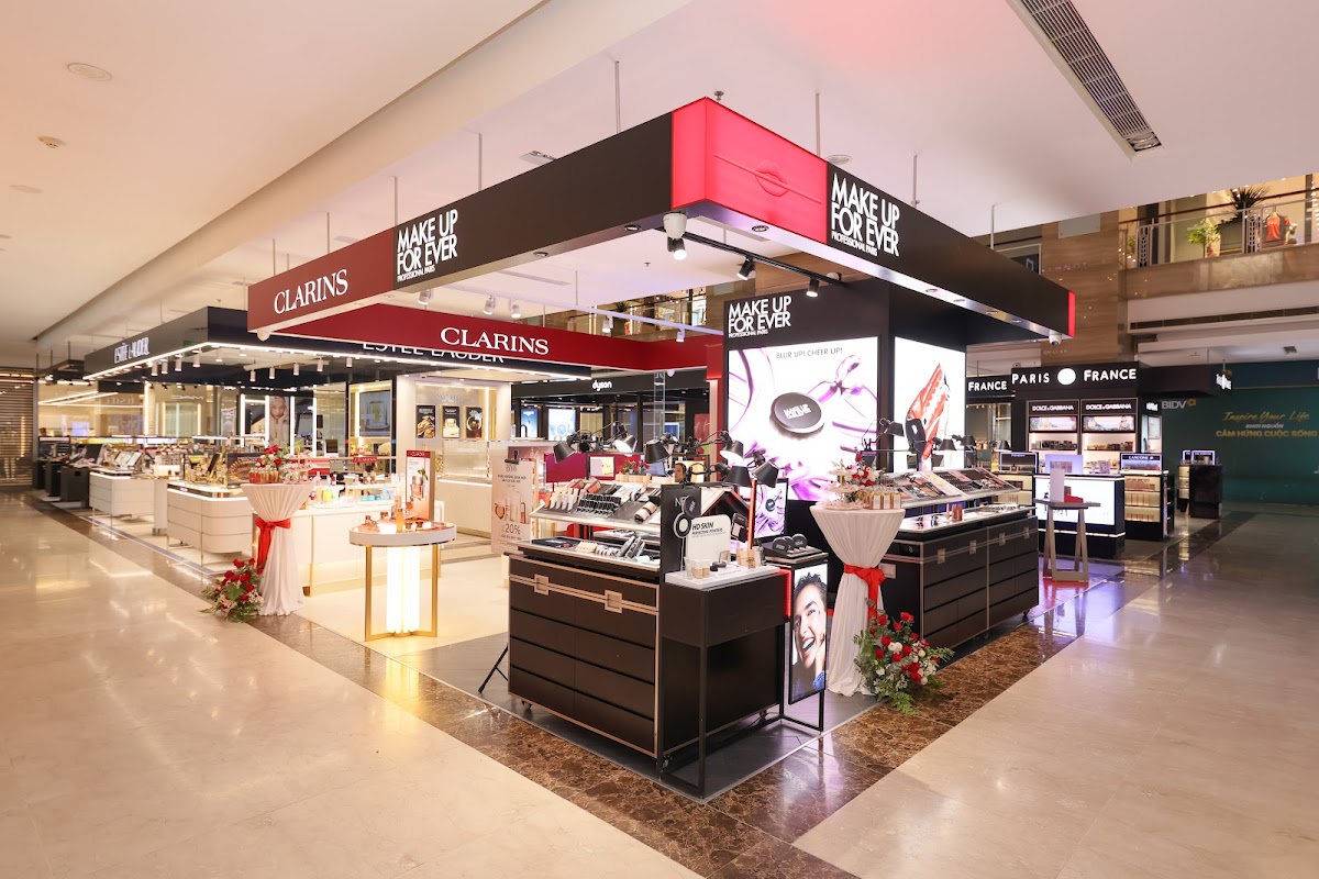Make Up Forever Vincom Center Ba Trieu