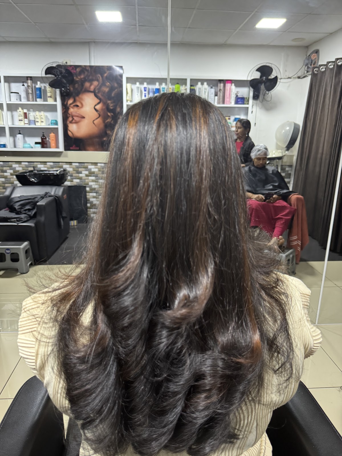 Luster Professional Salon