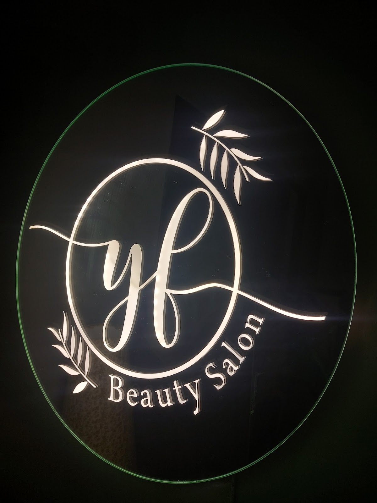 YF Beauty Saloon