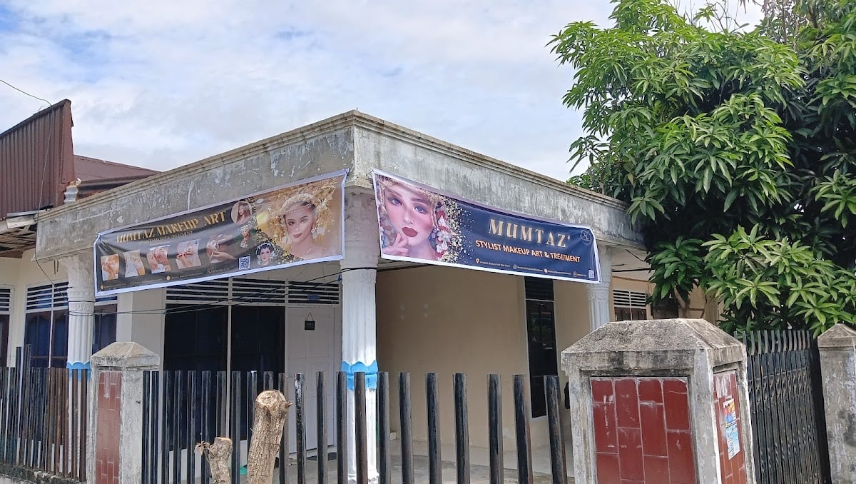 Mumtaz Make Up Art and Treatment