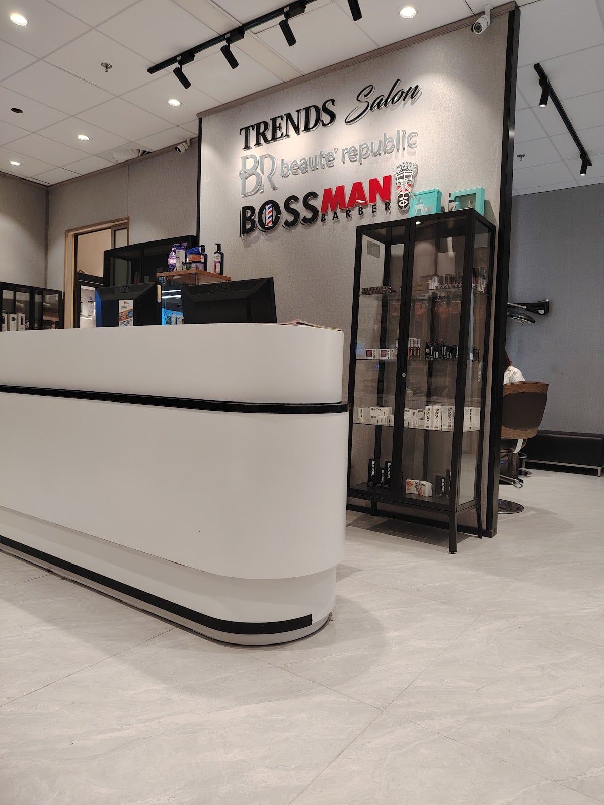 Trends Harbourside Salon & Spa