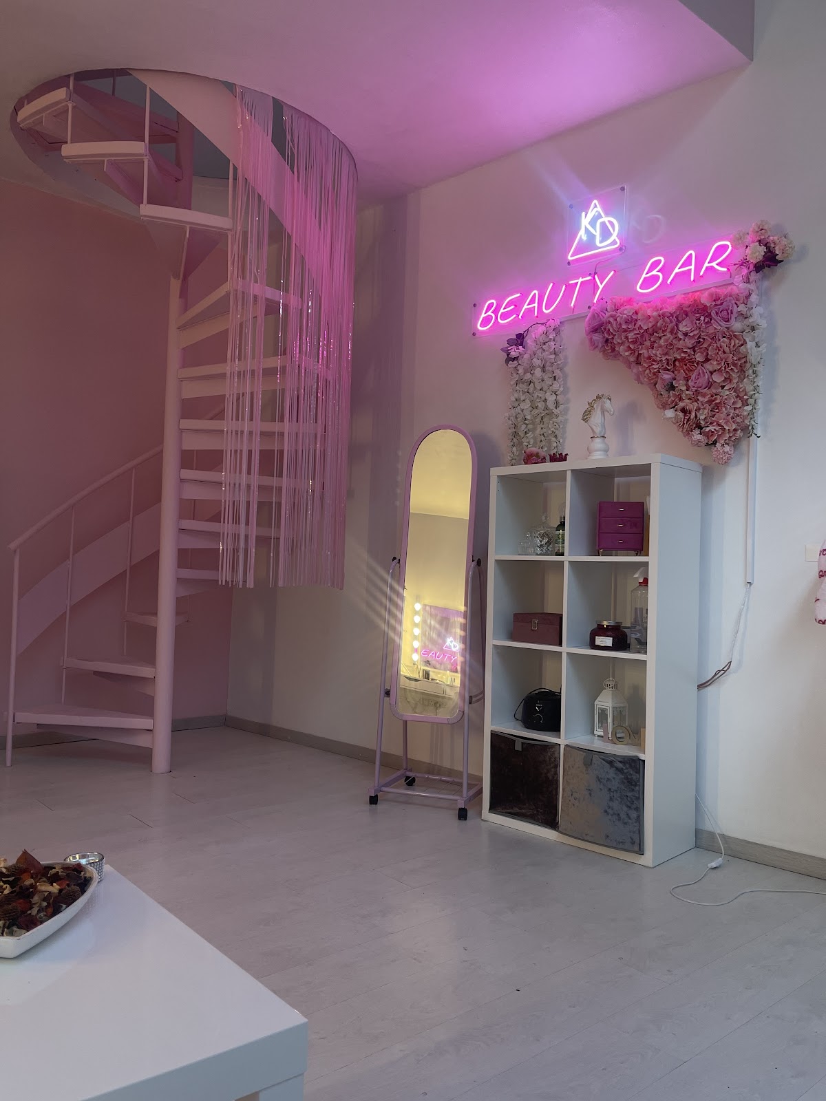 KD Beauty Bar