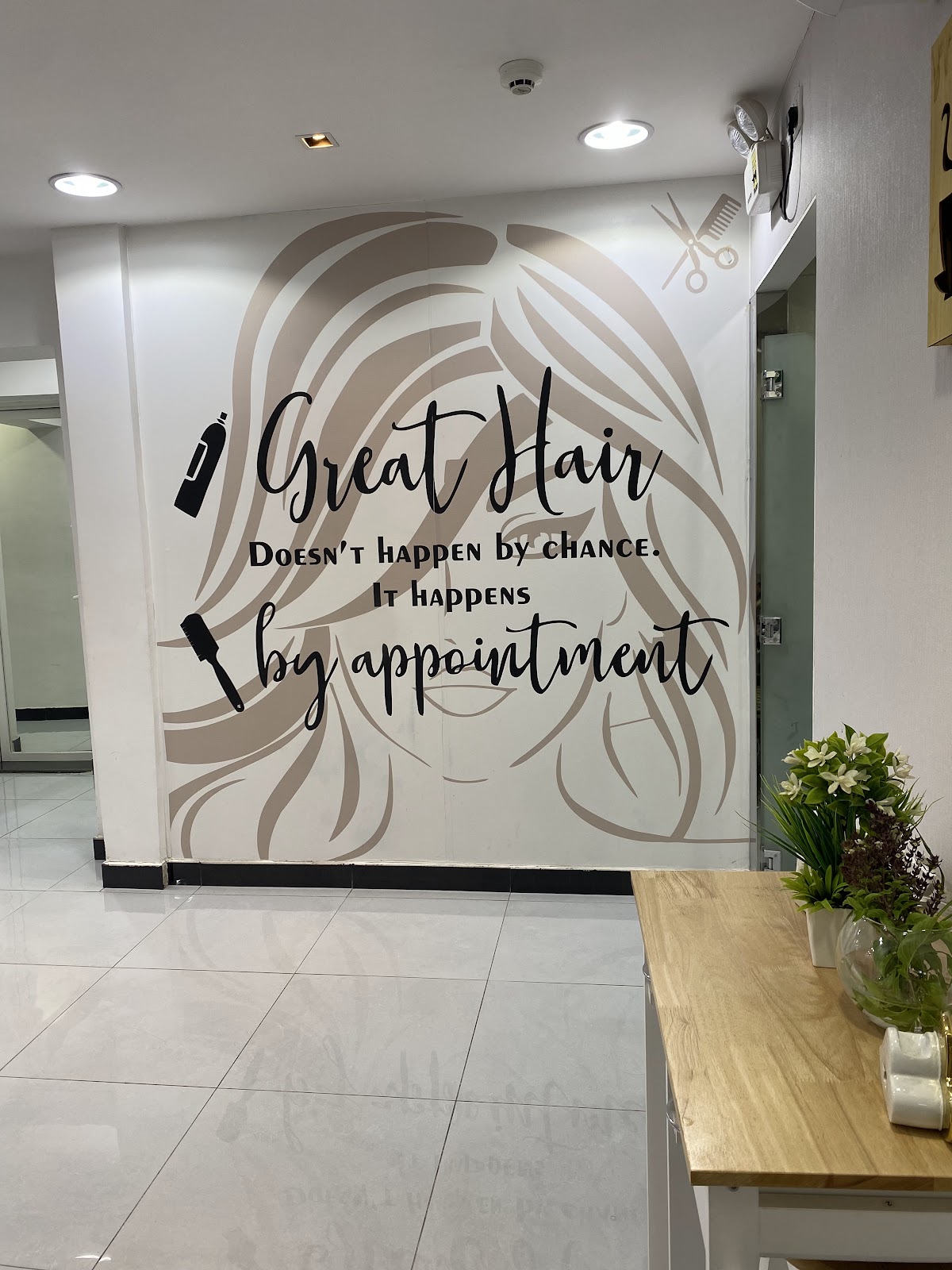White rose salon