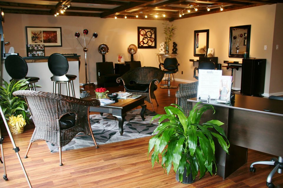 Salon & Spa 18