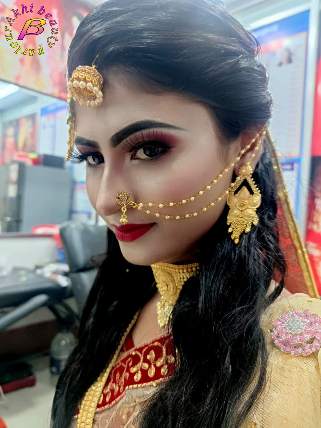 Akhi beauty parlour Branch (2)