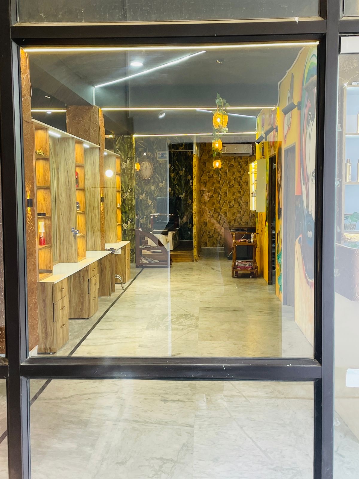 Hair & Artistry Unisex Salon