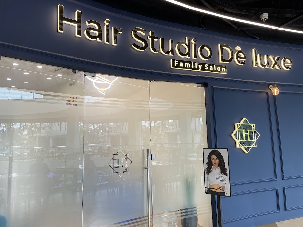 Hair Studio de Luxe Edappal