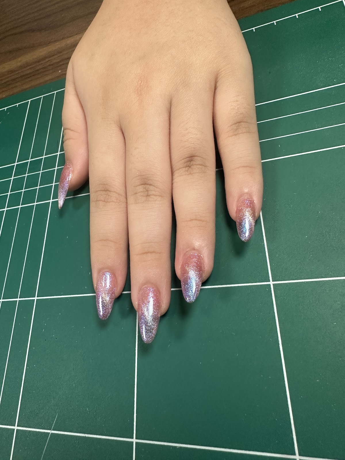 Avaya Studio Nail Art Green Garden Salon