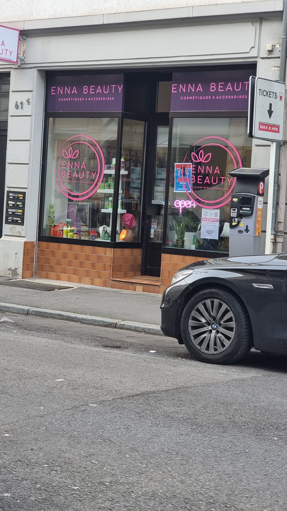 Enna Beauty Cosmetiques & Accessoires