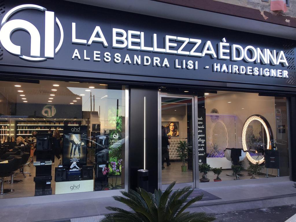 La Bellezza è Donna Hair Studio
